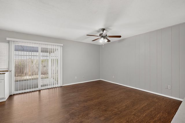 433 Solitude Drive, Garland, TX 75043