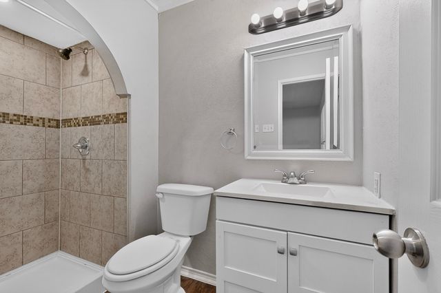 433 Solitude Drive, Garland, TX 75043