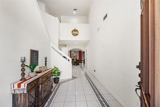 3243 Canterbury Lane, Montgomery, TX 77356