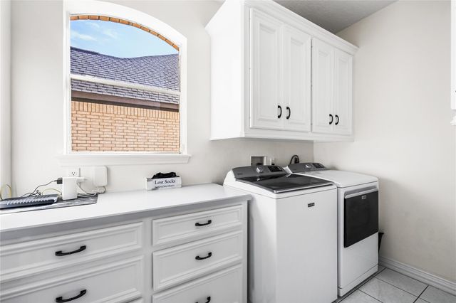 3243 Canterbury Lane, Montgomery, TX 77356