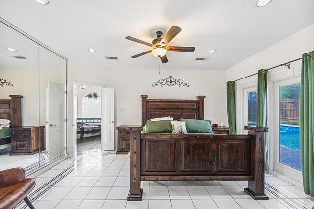 3243 Canterbury Lane, Montgomery, TX 77356