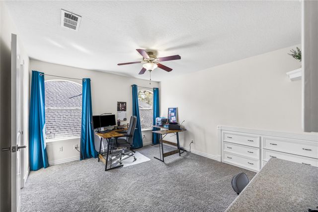 3243 Canterbury Lane, Montgomery, TX 77356