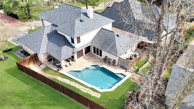 3243 Canterbury Lane, Montgomery, TX 77356