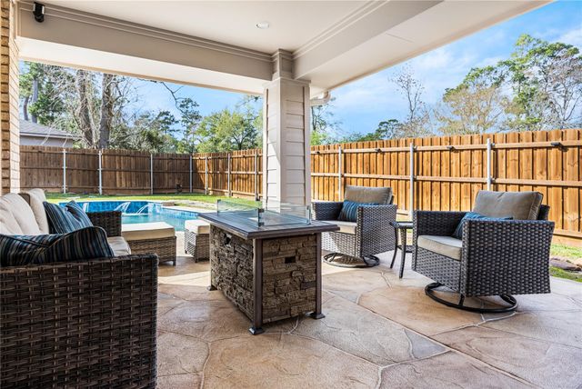 3243 Canterbury Lane, Montgomery, TX 77356