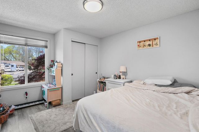 2738 Stonebrook Drive, Medford, OR 97504