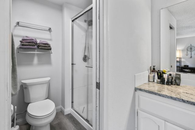 2738 Stonebrook Drive, Medford, OR 97504
