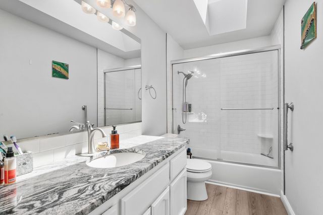 2738 Stonebrook Drive, Medford, OR 97504