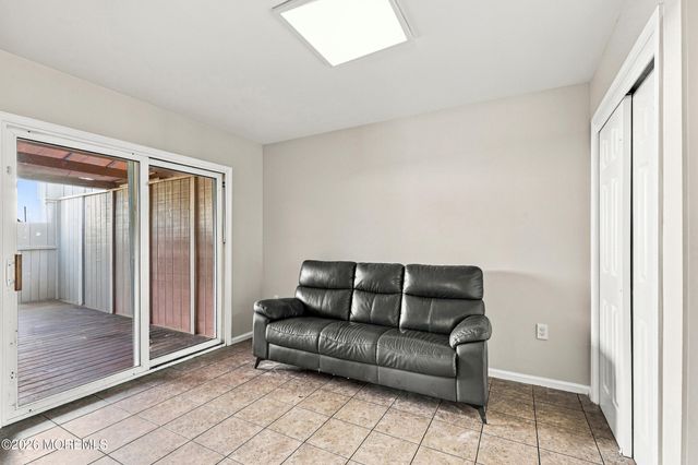 30 Kelm Woods Avenue, Lakewood, NJ 08701