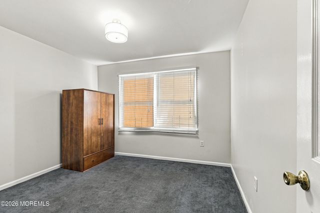 30 Kelm Woods Avenue, Lakewood, NJ 08701
