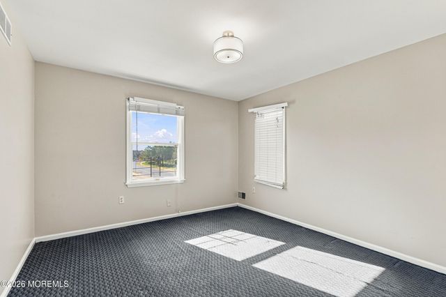 30 Kelm Woods Avenue, Lakewood, NJ 08701