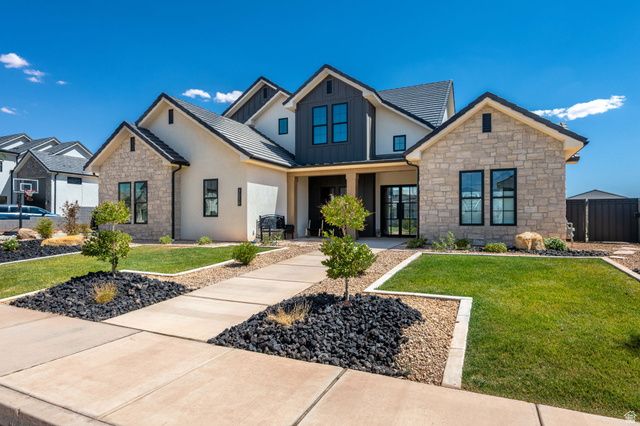 3076 E BLUE HERON DR, St. George, UT 84790