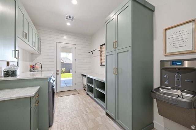 3076 E BLUE HERON DR, St. George, UT 84790