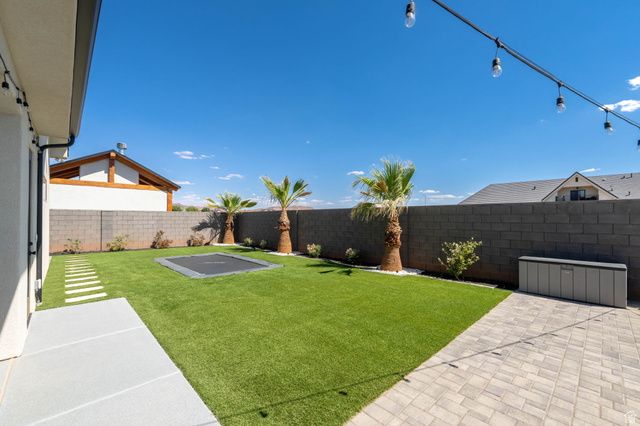 3076 E BLUE HERON DR, St. George, UT 84790