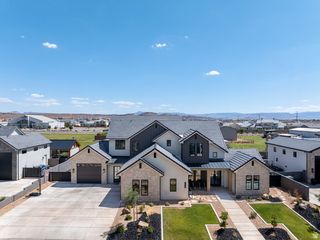 3076 E BLUE HERON DR, St. George, UT 84790