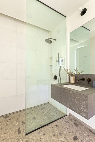66 CLINTON Street PHA, New York City, NY 10002