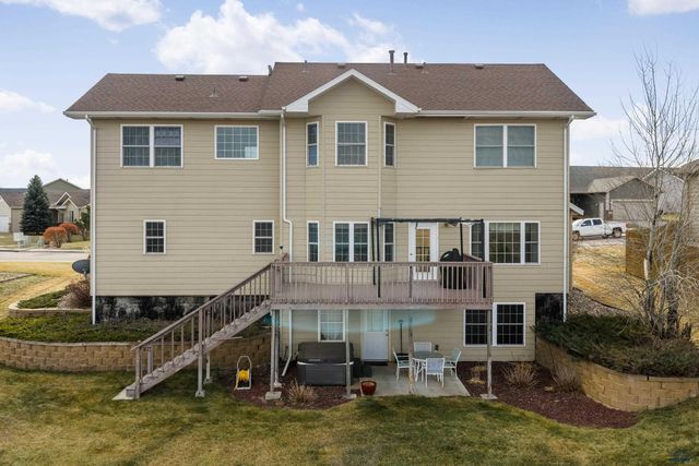 6530 WELLINGTON DR, Rapid City, SD 57702