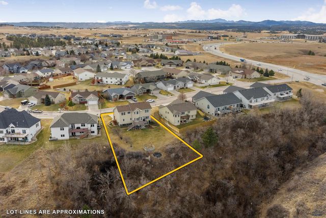 6530 WELLINGTON DR, Rapid City, SD 57702