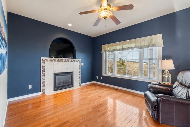 6530 WELLINGTON DR, Rapid City, SD 57702