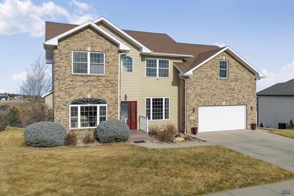 6530 WELLINGTON DR, Rapid City, SD 57702