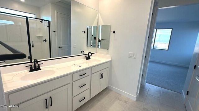 22232 W TONOPAH Drive, Surprise, AZ 85387