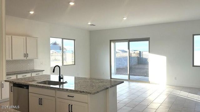 22232 W TONOPAH Drive, Surprise, AZ 85387