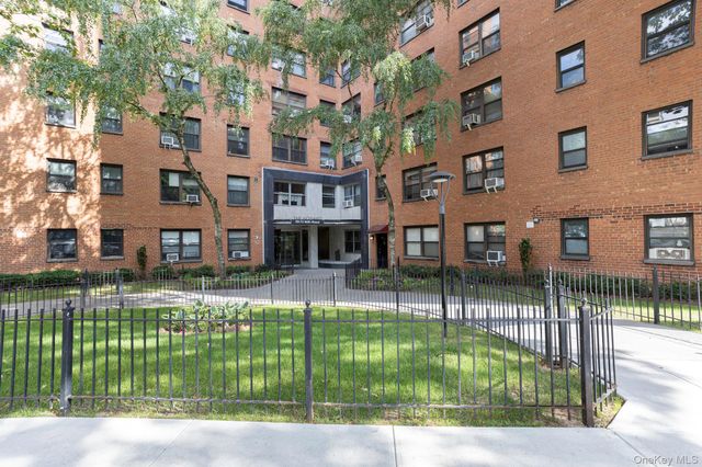 99-72 66 Road 7 O, Rego Park, NY 11374