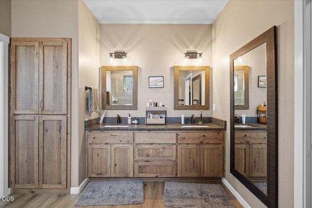 2391 Robertson Crest, Grants Pass, OR 97527