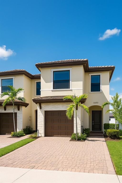 25564 SW 108th Ave, Homestead, FL 33032