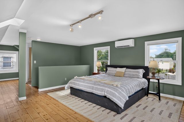 221 Fountain St, Framingham, MA 01702