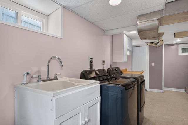 221 Fountain St, Framingham, MA 01702