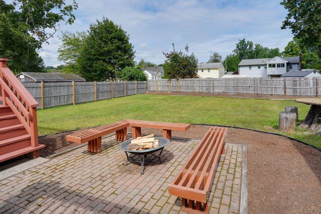 221 Fountain St, Framingham, MA 01702