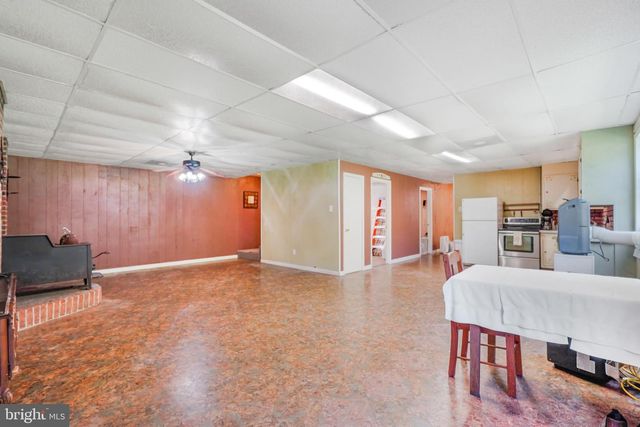195 BEREA CHURCH RD, Fredericksburg, VA 22406
