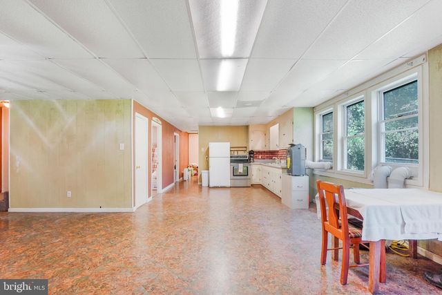 195 BEREA CHURCH RD, Fredericksburg, VA 22406