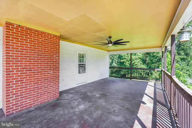 195 BEREA CHURCH RD, Fredericksburg, VA 22406