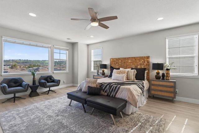 812 Fallen Log Ct, Rocklin, CA 95765