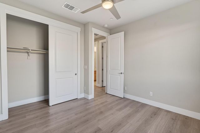 812 Fallen Log Ct, Rocklin, CA 95765