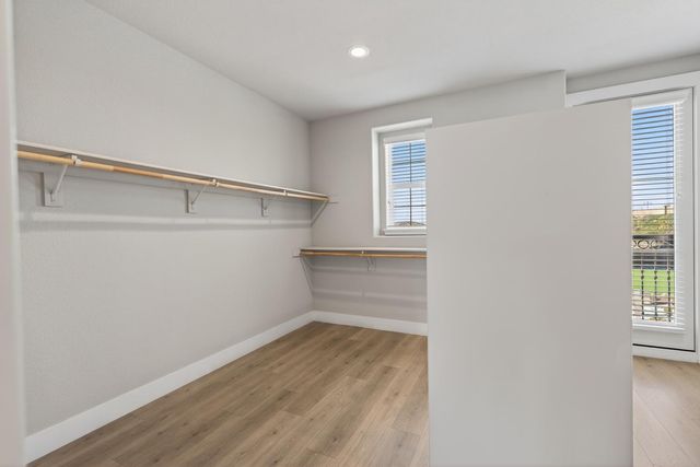 812 Fallen Log Ct, Rocklin, CA 95765