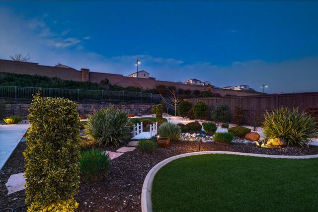 812 Fallen Log Ct, Rocklin, CA 95765