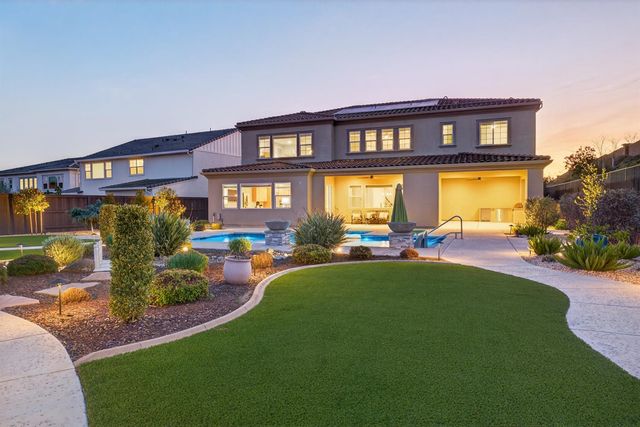 812 Fallen Log Ct, Rocklin, CA 95765