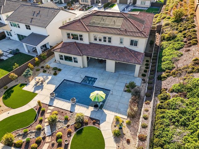 812 Fallen Log Ct, Rocklin, CA 95765