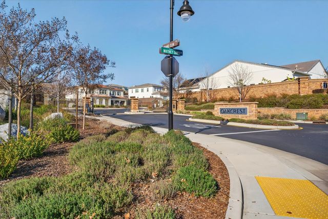 812 Fallen Log Ct, Rocklin, CA 95765