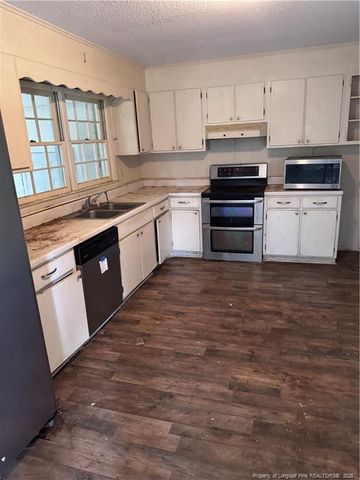 9501 Us 421 Highway S, Erwin, NC 28339
