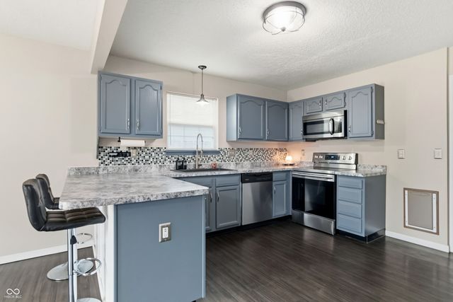 5452 Powder River Court, Indianapolis, IN 46221