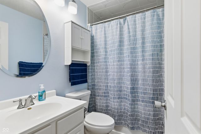 5452 Powder River Court, Indianapolis, IN 46221