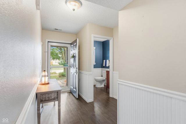 5452 Powder River Court, Indianapolis, IN 46221