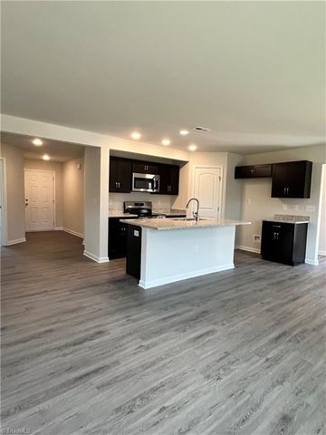 171 Woodberry Drive, Lexington, NC 27292