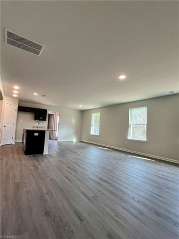 171 Woodberry Drive, Lexington, NC 27292