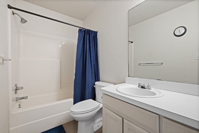 1105 Ashwood Court, Cleburne, TX 76033