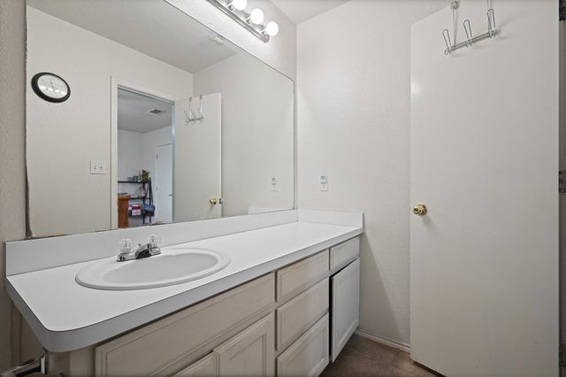 1105 Ashwood Court, Cleburne, TX 76033