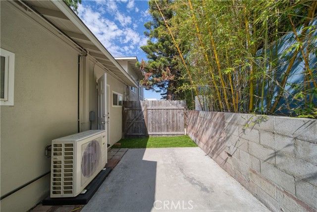 926 Manhattan Beach Blvd A, Manhattan Beach, CA 90266